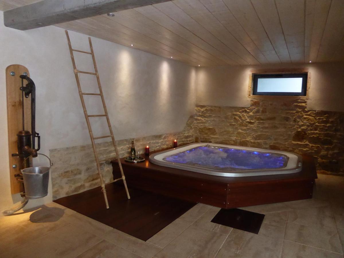 Gite Stone & Spa Chasselay Luaran gambar